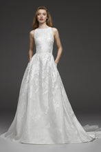 Load image into Gallery viewer, Atelier Pronovias - Cynthia