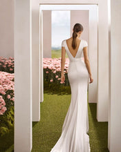 Lade das Bild in den Galerie-Viewer, Rosa Clara Couture - Rimar
