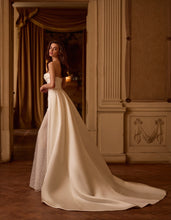 Load image into Gallery viewer, Alberto Palatchi - Modell Candice
