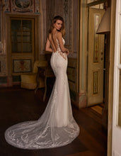 Lade das Bild in den Galerie-Viewer, Alberto Palatchi - Modell Paulina
