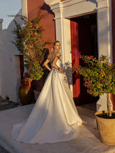 Load image into Gallery viewer, Modeca - Agata
